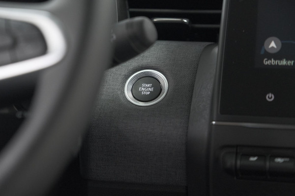 Renault Clio TCe 90 GPF Evolution | Camera | Navigatie | Apple Carplay | Parkeersensoren | Stoelverwarming