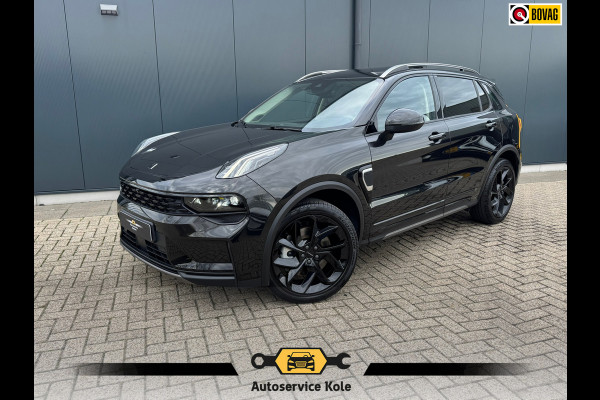 Lynk & Co 01 1.5 Black Edition * Panorama * 360 Camera * Stoelverwarming * Memory *