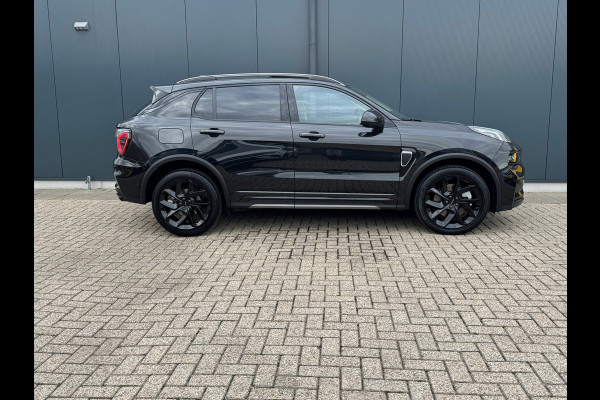 Lynk & Co 01 1.5 Black Edition * Panorama * 360 Camera * Stoelverwarming * Memory *