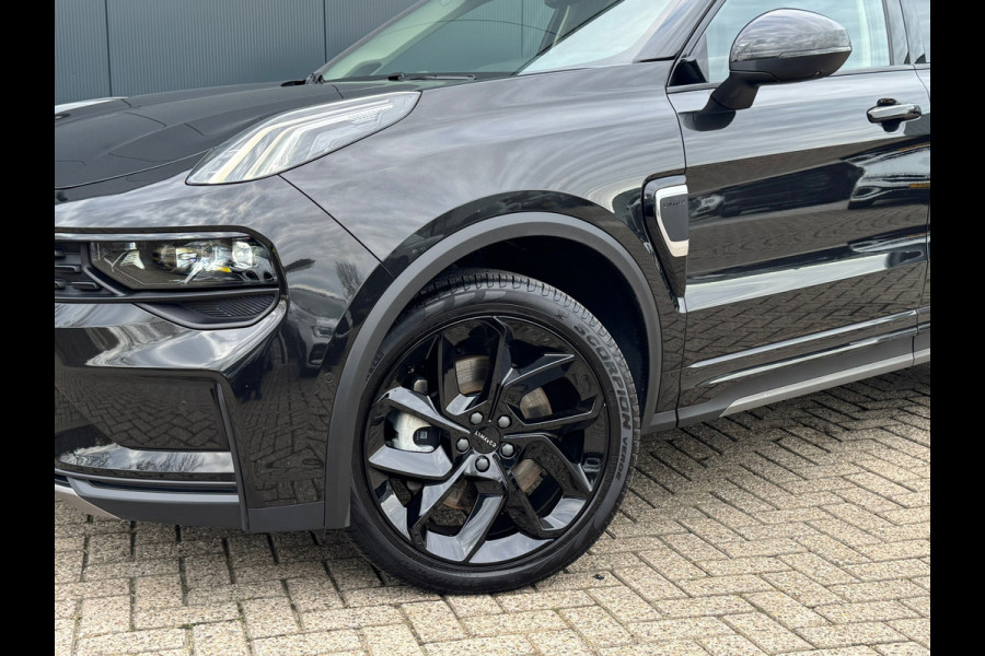 Lynk & Co 01 1.5 Black Edition * Panorama * 360 Camera * Stoelverwarming * Memory *