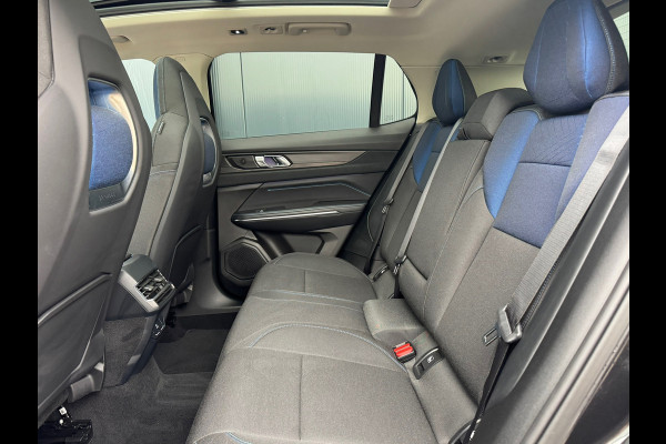 Lynk & Co 01 1.5 Black Edition * Panorama * 360 Camera * Stoelverwarming * Memory *