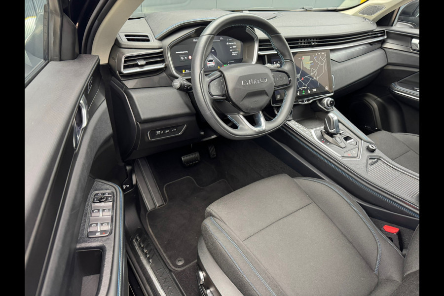 Lynk & Co 01 1.5 Black Edition * Panorama * 360 Camera * Stoelverwarming * Memory *