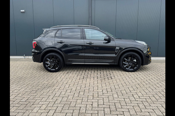 Lynk & Co 01 1.5 Black Edition * Panorama * 360 Camera * Stoelverwarming * Memory *