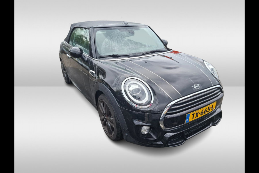 MINI Cabrio 1.5 Cooper / JCW Package / Leder / CarPlay / 18'' / Keyless / Navigatie / Stoelverwarming / Windscherm / Cruise Control