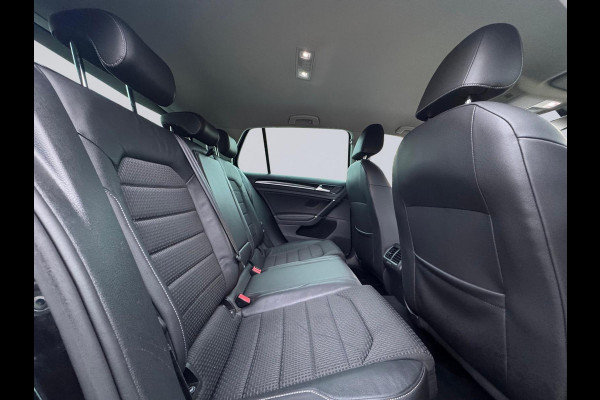 Volkswagen Golf 1.4 TSI AUTOMAAT ACT Highline, xenon, 18 inch, stoelverwarming , navigatie ,vele opties