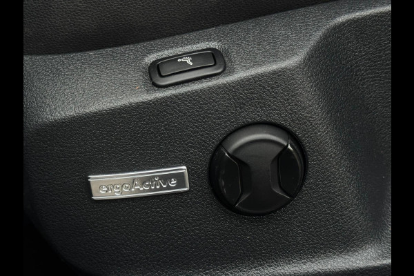 Volkswagen Golf 1.4 TSI AUTOMAAT ACT Highline, xenon, 18 inch, stoelverwarming , navigatie ,vele opties