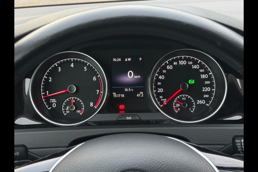 Volkswagen Golf 1.4 TSI AUTOMAAT ACT Highline, xenon, 18 inch, stoelverwarming , navigatie ,vele opties