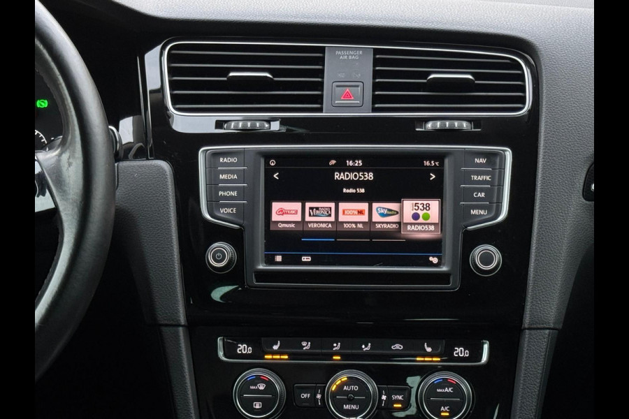 Volkswagen Golf 1.4 TSI AUTOMAAT ACT Highline, xenon, 18 inch, stoelverwarming , navigatie ,vele opties