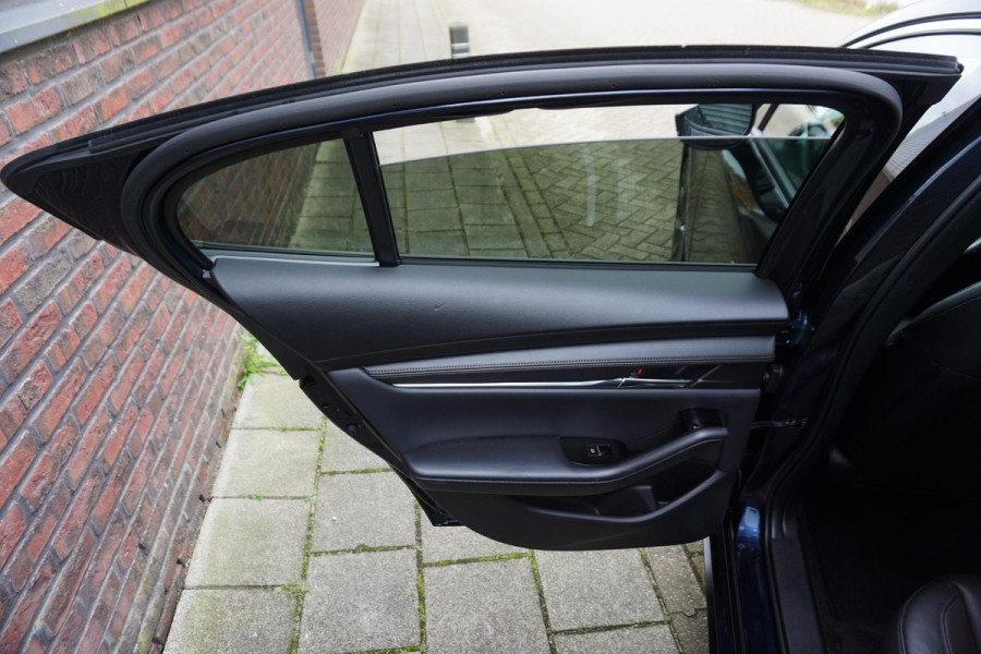 Mazda 3 2.0 e-SkyActiv-X M Hybrid 186PK Exclusive-line Leer/Automaat/Schuifdak.