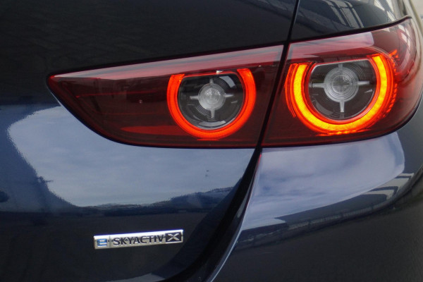 Mazda 3 2.0 e-SkyActiv-X M Hybrid 186PK Exclusive-line Leer/Automaat/Schuifdak.