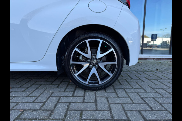 Toyota Yaris 1.5 Hybrid Executive - Automaat - Navi - Climate - Winterpakket - Camera - Org.NL