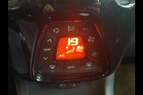 Citroën C1 1.0 VTi Airscape Feel uit 2020 Rijklaar + 12 maanden Bovag-garantie Henk Jongen Auto's in Helmond,  al 50 jaar service zoals 't hoort!