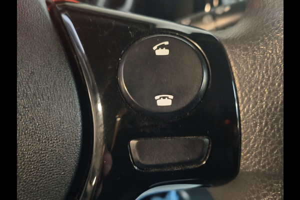 Citroën C1 1.0 VTi Airscape Feel uit 2020 Rijklaar + 12 maanden Bovag-garantie Henk Jongen Auto's in Helmond,  al 50 jaar service zoals 't hoort!