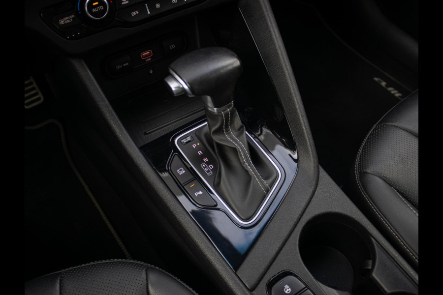 Kia Niro 1.6 GDi Hybrid ExecutiveLine | Trekhaak | 18 inch LM | Stoel en stuurverwarming|