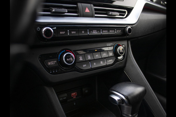 Kia Niro 1.6 GDi Hybrid ExecutiveLine | Trekhaak | 18 inch LM | Stoel en stuurverwarming|
