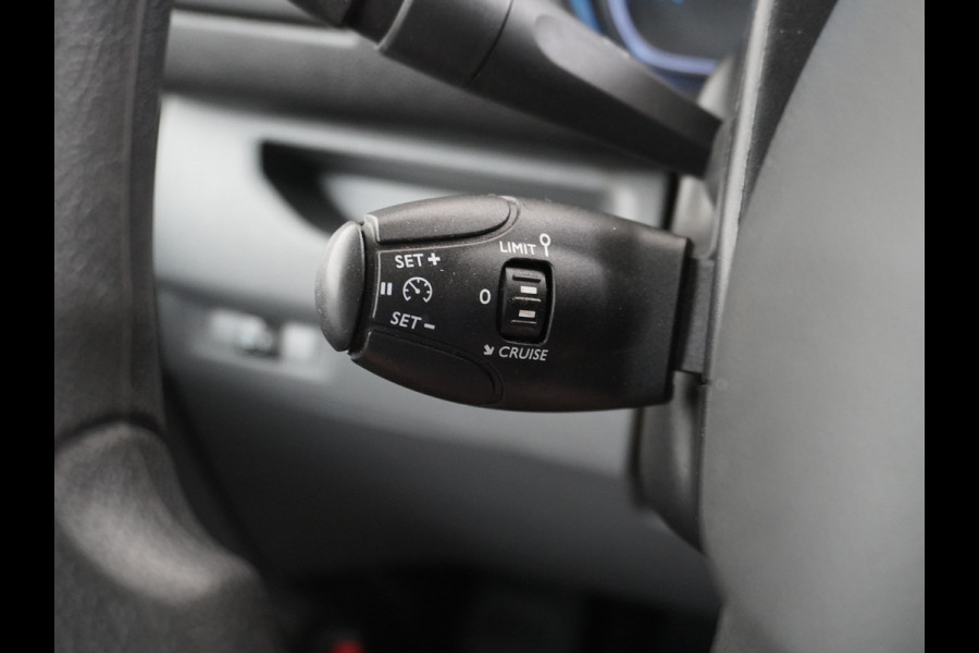 Opel Vivaro-e Peugeot EV 50kWh 9-Persoons Airco Navi* Apple Carplay Android Auto Cruise Control 3 Zitrijen Dab+ Schuifdeur Privacy Glas Achterdeuren 1e Eigenaar Origineel Nederlandse Auto