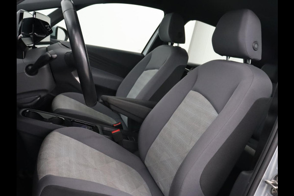 Volkswagen ID.3 Life 58 kWh | Stoel & stuurverwarming | Carplay | Adaptive cruise | Navigatie | Full LED | Parkeerhulp | DAB | Climate control