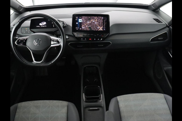 Volkswagen ID.3 Life 58 kWh | Stoel & stuurverwarming | Carplay | Adaptive cruise | Navigatie | Full LED | Parkeerhulp | DAB | Climate control