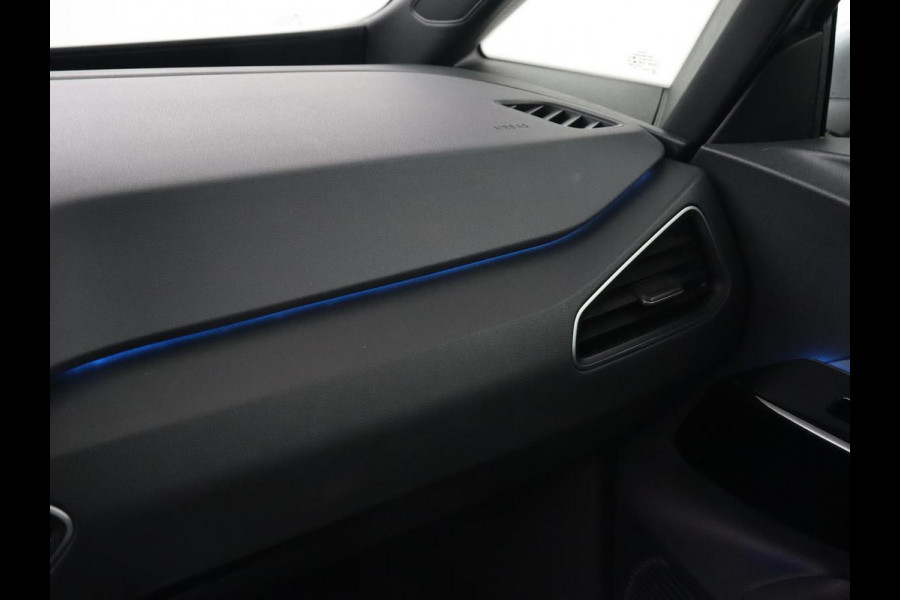 Volkswagen ID.3 Life 58 kWh | Stoel & stuurverwarming | Carplay | Adaptive cruise | Navigatie | Full LED | Parkeerhulp | DAB | Climate control