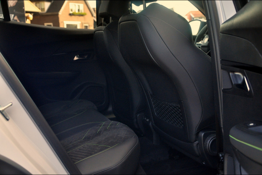 Peugeot 2008 1.2 PureTech 130 GT | Adaptieve CC | Camera | Navi