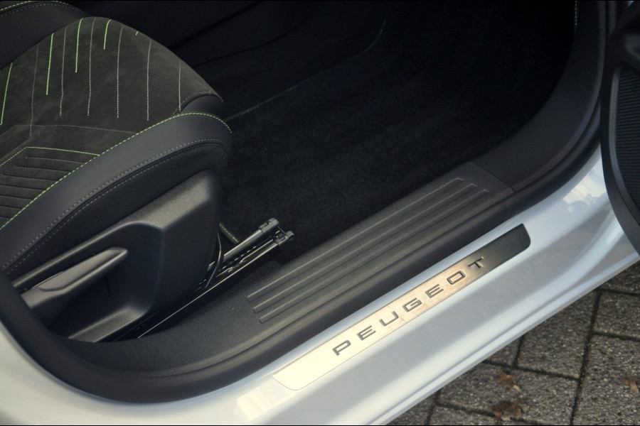 Peugeot 2008 1.2 PureTech 130 GT | Adaptieve CC | Camera | Navi