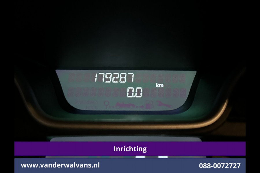 Renault Trafic 2.0 dCi 120pk L2H1 Inrichting Euro6 Airco | 2x zijdeur | Imperiaal | LED | Trekhaak | Cruisecontrol | Camera Parkeersensoren, Bijrijdersbank