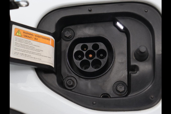 Kia Xceed 1.6 GDI PHEV DynamicPlusLine | Stoel & stuurverwarming | Adaptive cruise | Camera | Carplay | Keyless | Full LED | Half leder | Navigatie