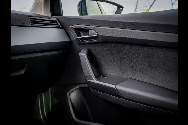 Seat Arona 1.0 TSI Style Intense Navigatie|360 Camera|Trekhaak