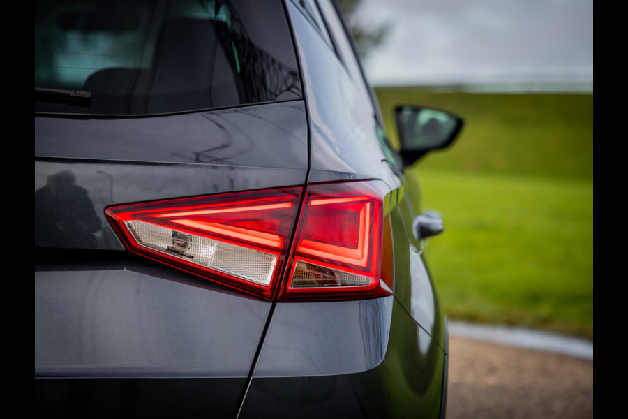 Seat Arona 1.0 TSI Style Intense Navigatie|360 Camera|Trekhaak