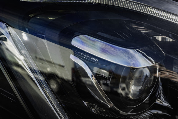 Ford Transit Custom 2.0TDCI | L2H1 | 170PK | Automaat | Camera | CarPlay | LED | Xenon | Zijschuifdeur R+L | Cruise| PDC | Euro 6