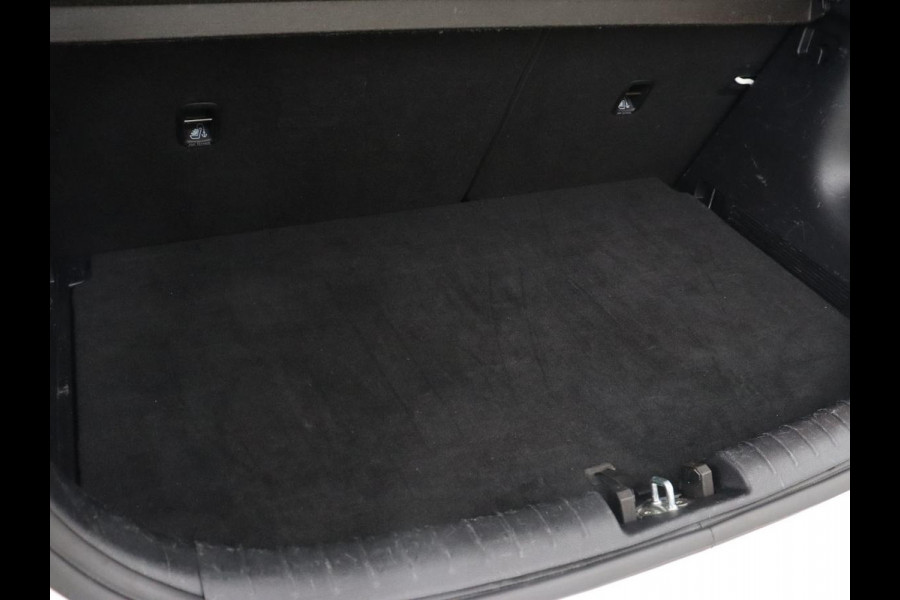 Kia Rio 1.0 TGDI GT-Line | Stoel & stuurverwarming | Carplay | Half leder | Keyless | Navigatie | Climate control | DAB | Camera | Cruise control