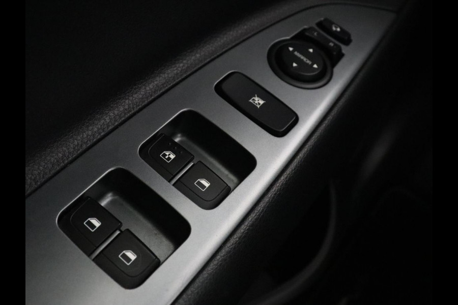 Kia Rio 1.0 TGDI GT-Line | Stoel & stuurverwarming | Carplay | Half leder | Keyless | Navigatie | Climate control | DAB | Camera | Cruise control