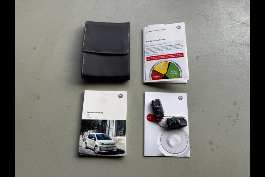 Volkswagen up! 1.0 TSI GTI | Pano | Beats | Climate | PDC