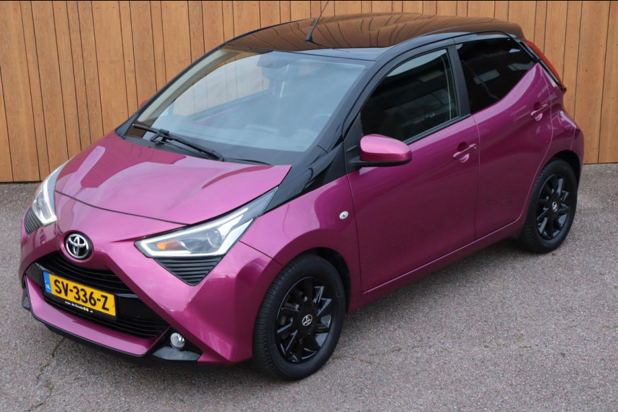 Toyota Aygo 1.0 VVT-i x-cite org.NL a.camera afn.trekhaak
