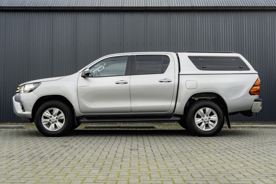 Toyota Hilux D-4D-F Double Cab | 4X4 | Automaat | Camera | Navigatie | Cruise | Airco | Euro 6