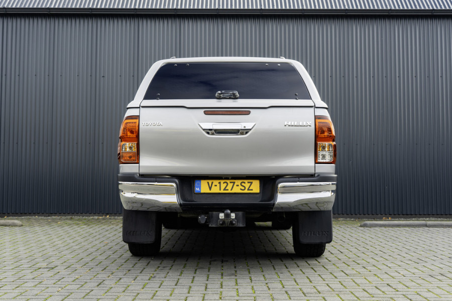 Toyota Hilux D-4D-F Double Cab | 4X4 | Automaat | Camera | Navigatie | Cruise | Airco | Euro 6