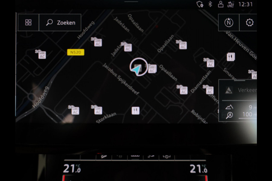 Audi e-tron 55 quattro S edition 95 kWh 408pk | Navigatie | Elektrisch verstelbare voorstoelen | Luchtvering | Parkeercamera | Matrix koplampen