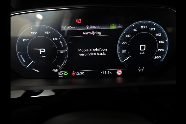 Audi e-tron 55 quattro S edition 95 kWh 408pk | Navigatie | Elektrisch verstelbare voorstoelen | Luchtvering | Parkeercamera | Matrix koplampen