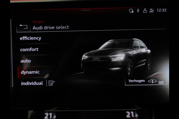 Audi e-tron 55 quattro S edition 95 kWh 408pk | Navigatie | Elektrisch verstelbare voorstoelen | Luchtvering | Parkeercamera | Matrix koplampen