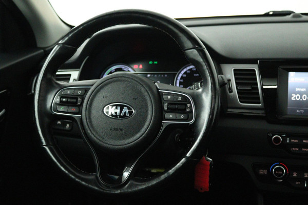Kia Niro 1.6 GDi Hybrid Edition (PANORAMADAK, STOEL/STUUR VERWARMING, ACHTERUITRIJCAMERA, NAVIGATIE, PARKEERSENSOREN)