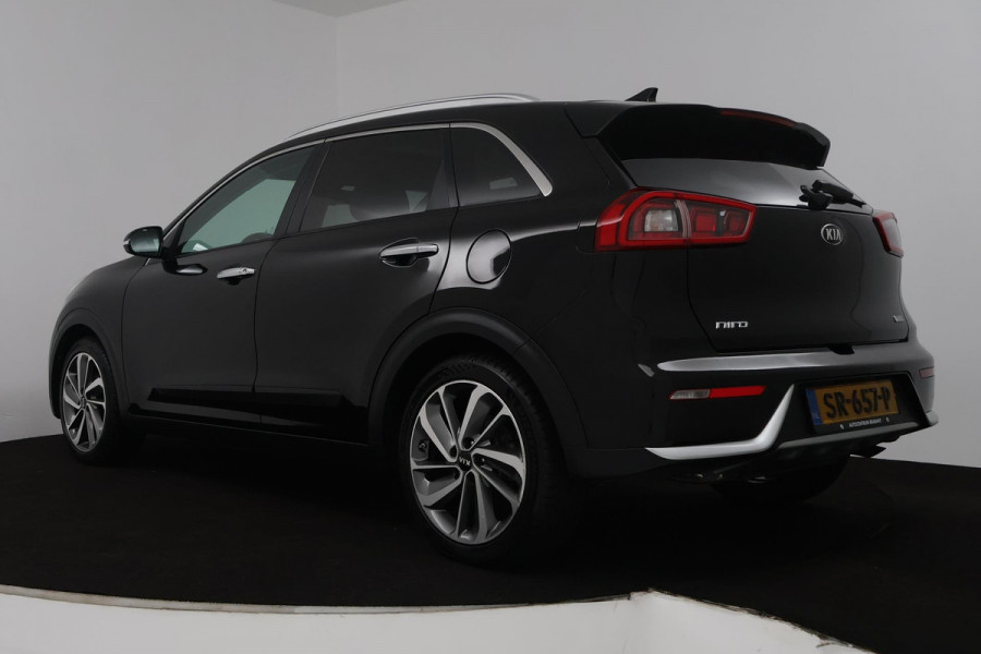 Kia Niro 1.6 GDi Hybrid Edition (PANORAMADAK, STOEL/STUUR VERWARMING, ACHTERUITRIJCAMERA, NAVIGATIE, PARKEERSENSOREN)