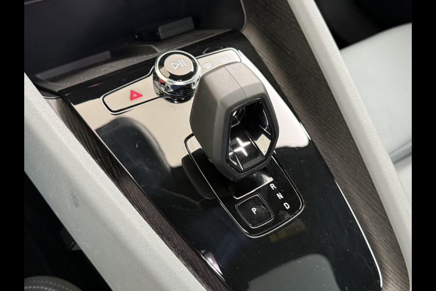 Polestar 2 AUT. 408 pk Long Range Dual Motor Pano-Dak Harman&Kardon® Electr.Stoelen Verwarmd+Achterbank+Stuur Adaptive-Cruise Carplay Andro SOH 97,5% 78kWh Verkeersbord detectie Regen-Lichtsensor Virtual-Cockpit Home-Link Bots waarschuwing Autonoom-Rem Lane Assist Keyless Connected 1e Eigenaar Origineel Nederlandse Auto 1.500kg Trekvermogen 660Nm! € 61.000 nieuw!