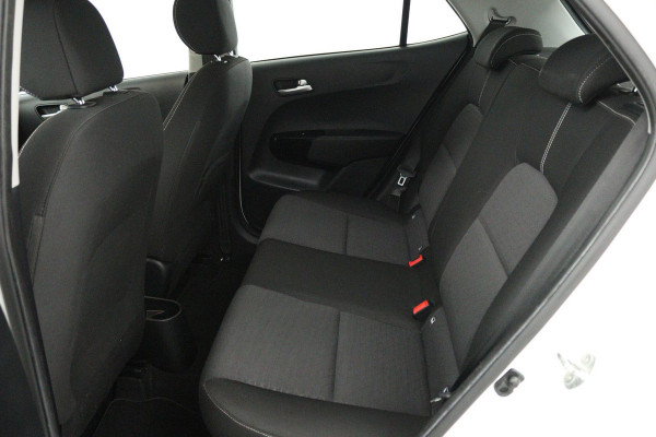 Kia Picanto 1.0 CVVT ComfortPlusLine Navigator (NAVIGATIE, ACHTERUITRIJCAMERA, BLUETOOTH)