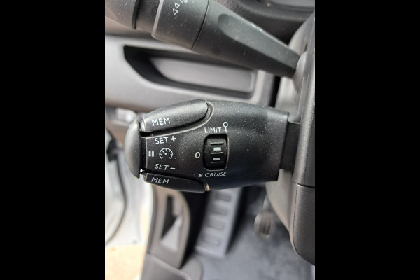 Opel Vivaro 2.0 CDTI 144Pk 5 persoon Dubbel Cabine Airco Navigatie Achteruitrijcamera DC