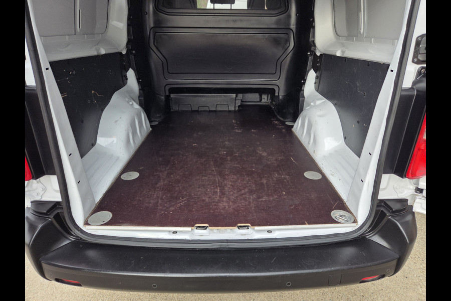 Opel Vivaro 2.0 CDTI 144Pk 5 persoon Dubbel Cabine Airco Navigatie Achteruitrijcamera DC