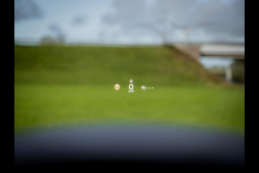 Mazda 3 2.0 e-SkyActiv-X M Hybrid 180 Luxury Leder|HeadUp display