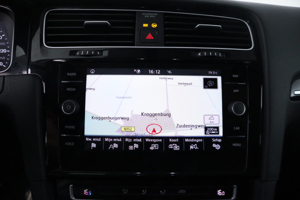 Volkswagen Golf Variant 1.5 TSI Highline automaat, virtual cockpit, climate etc.