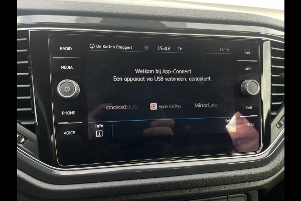 Volkswagen T-Roc 1.5 TSI Sport Business 2x R-Line LED | Trekhaak | Carplay | Camera | Virtual Cockpit | Navi | PDC