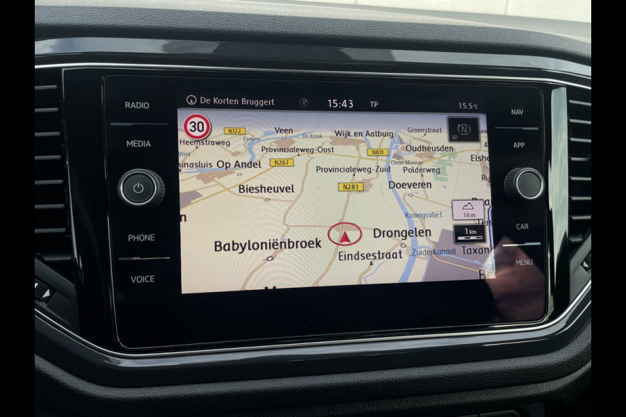 Volkswagen T-Roc 1.5 TSI Sport Business 2x R-Line LED | Trekhaak | Carplay | Camera | Virtual Cockpit | Navi | PDC