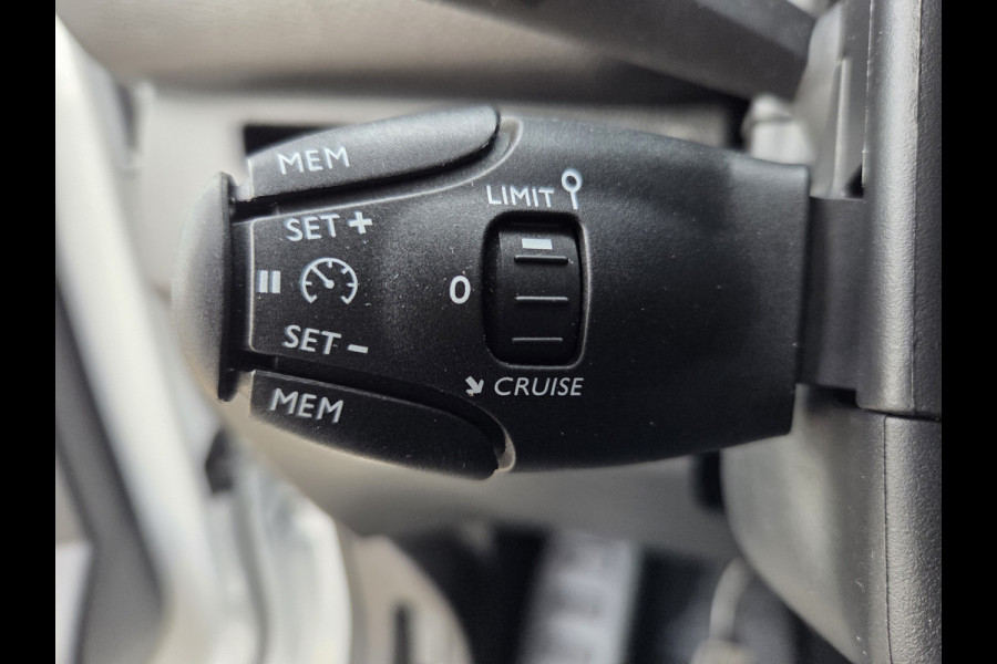 Citroën Jumpy / Opel Vivaro 2.0 CDTI 144Pk 5 persoon Dubbel Cabine Airco Navigatie Achteruitrijcamera DC